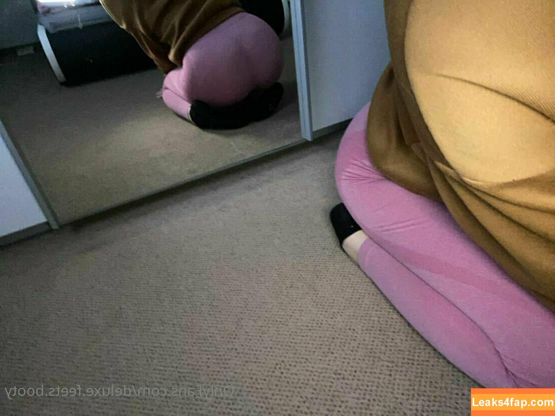 deluxe.feets.booty / pretty_feet_n_booty_meat leaked photo photo #0001