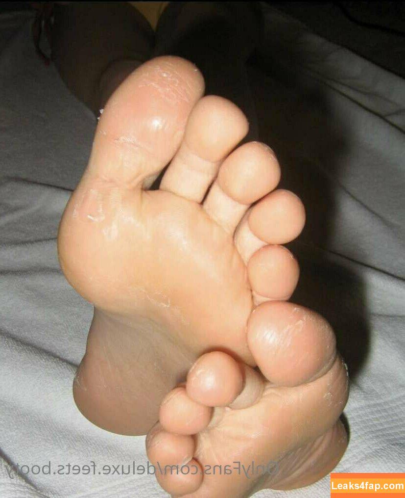 deluxe.feets.booty / pretty_feet_n_booty_meat leaked photo photo #0003