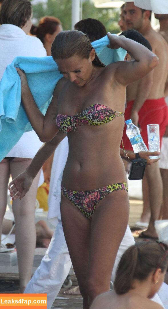 Demet Akalin /  leaked photo photo #0002