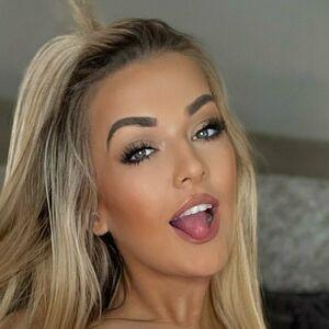 Demi Brookes photo #0022