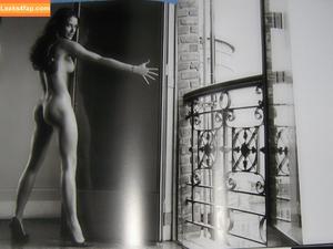 Demi Moore photo #0145