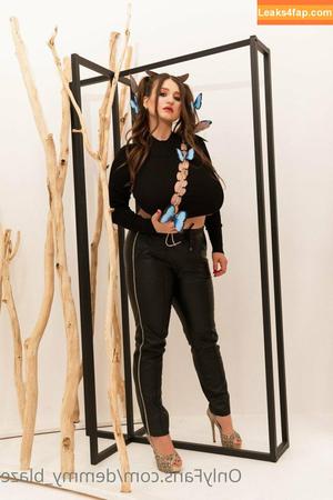 Demmy Blaze photo #0102