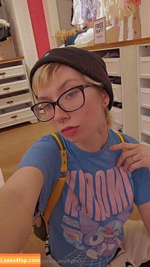 demonkitty728 photo #0001