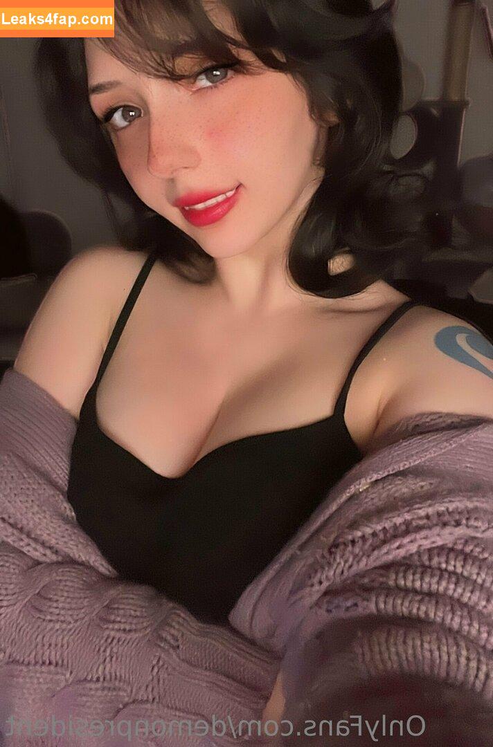 demonpresident /  leaked photo photo #0084