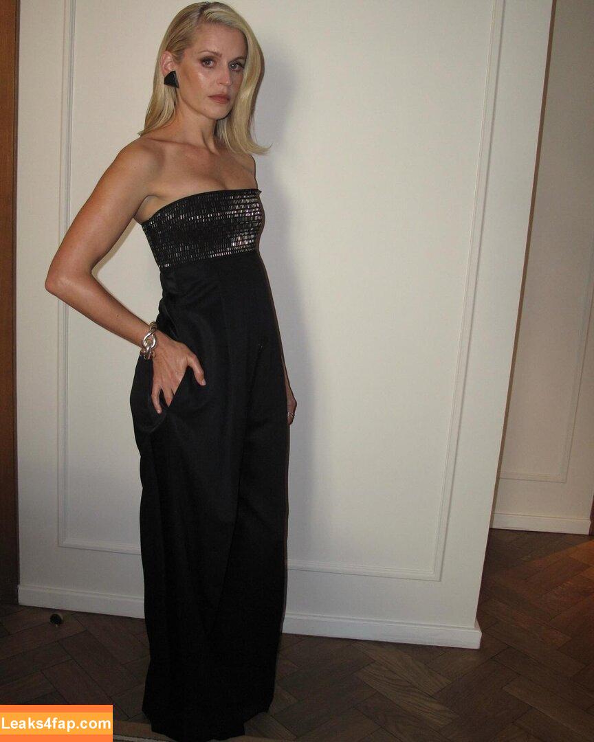 Denise Gough / denisegough1 leaked photo photo #0027