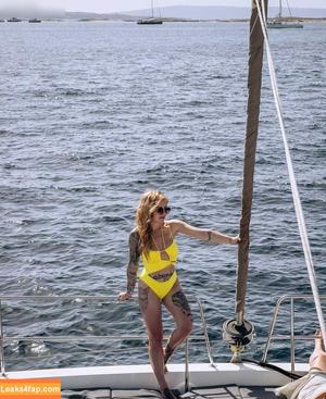 Denise Schwitalle photo #0004