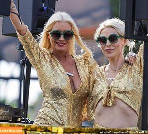 Denise Van Outen фото #0440