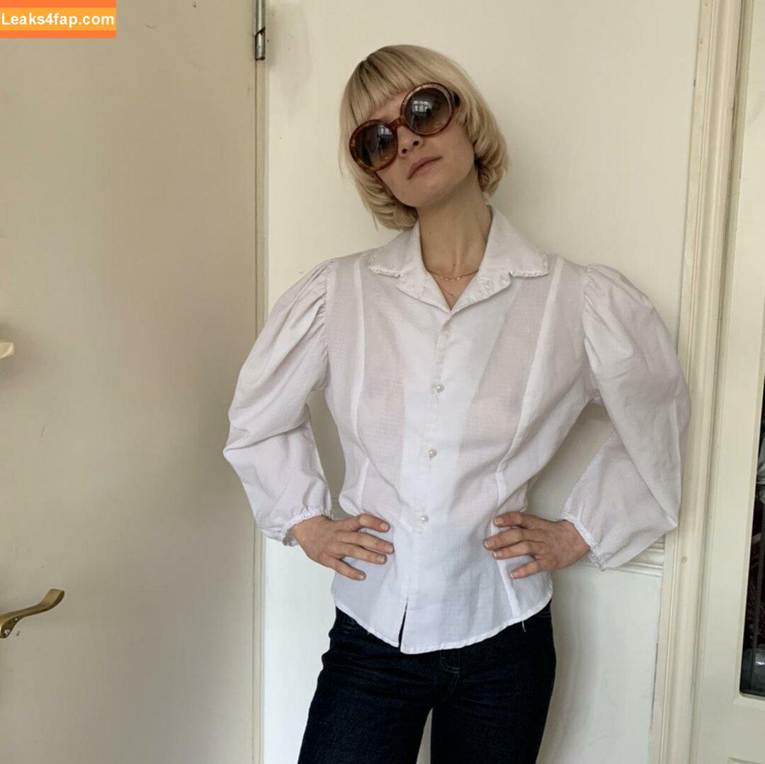 Depop Wins / depop leaked photo photo #0140