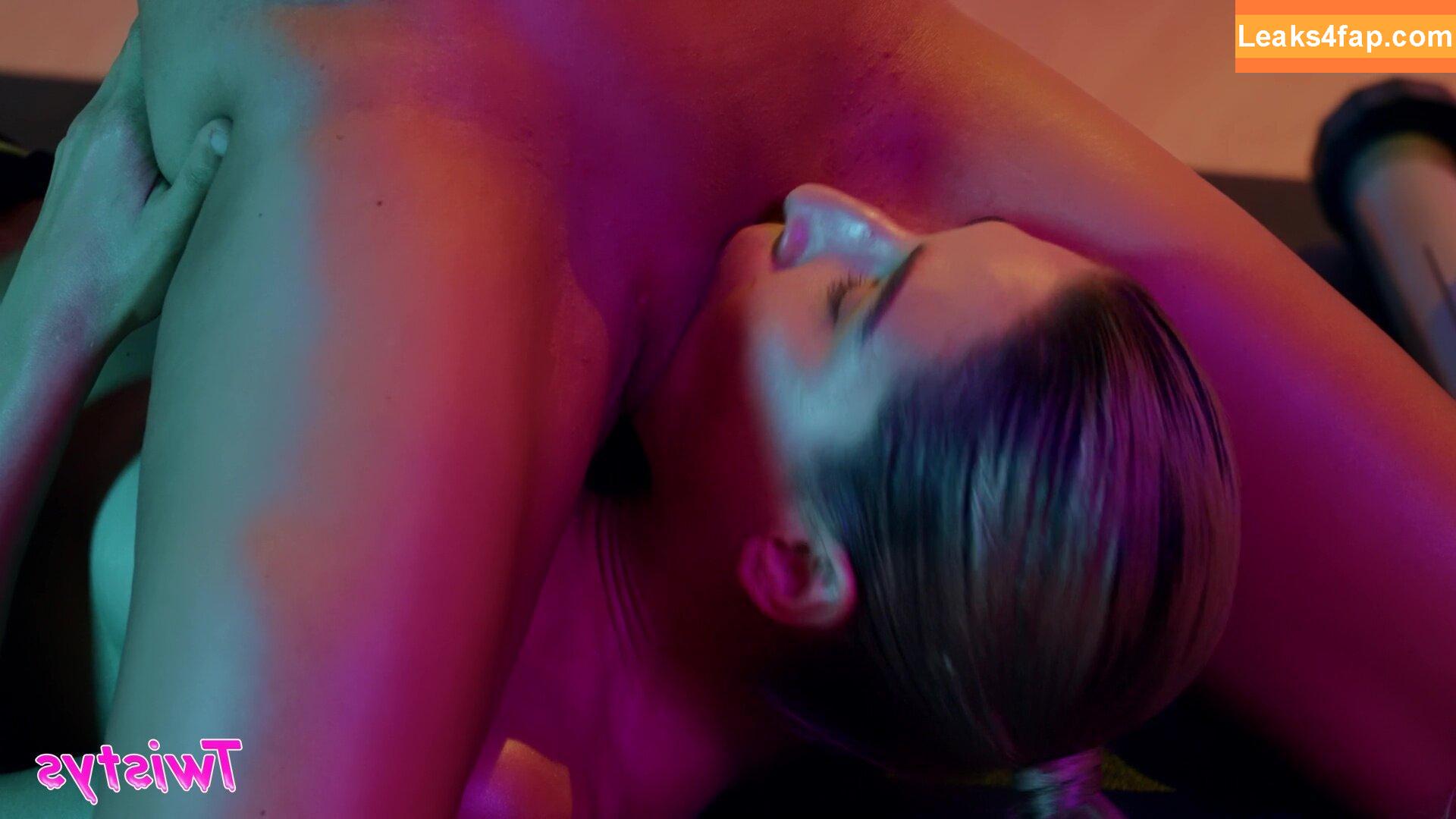 Desiree Dulce / Doseofdesiree / https: слитое фото фото #0468