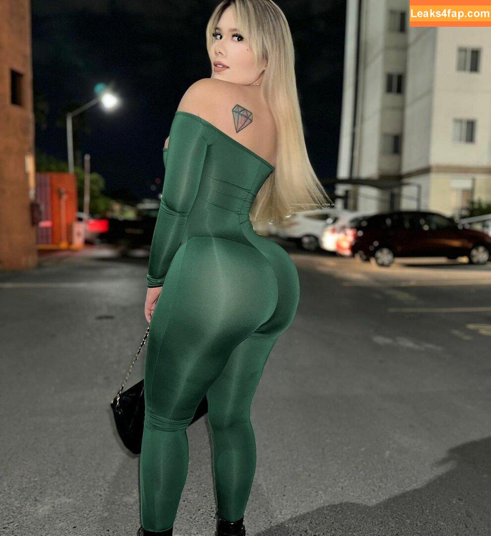 Desiree Gonzalez / Dezii G / Dezii Gonzalez / desireegonzaleznoguera / deziigonzalezoficial / https: leaked photo photo #0178