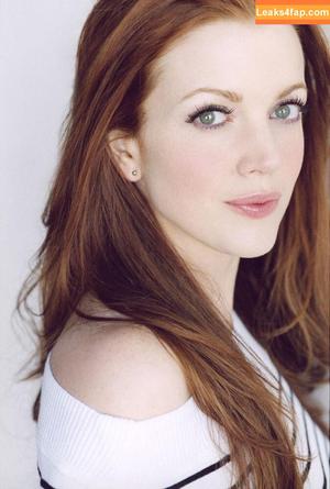 Desiree Hall photo #0002