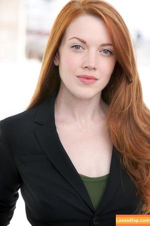 Desiree Hall photo #0003