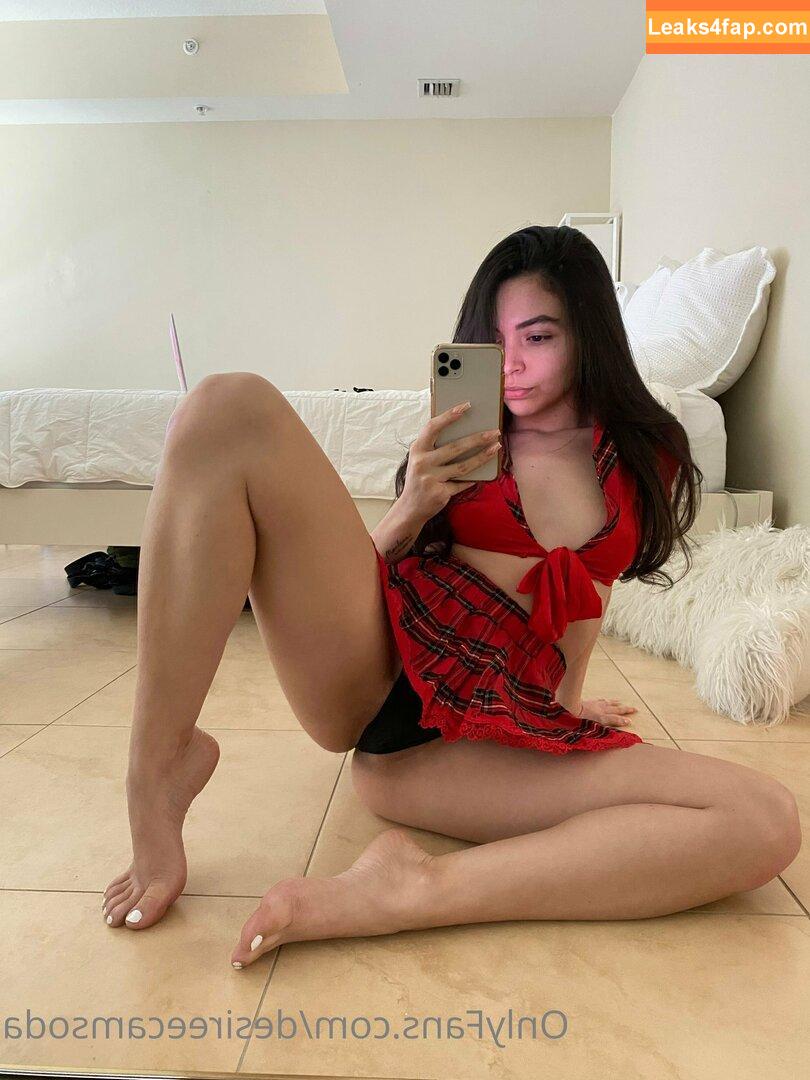 Desireecamsoda leaked photo photo #0023