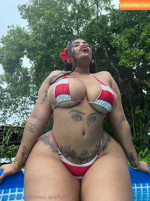 Desirethhhh photo #0013