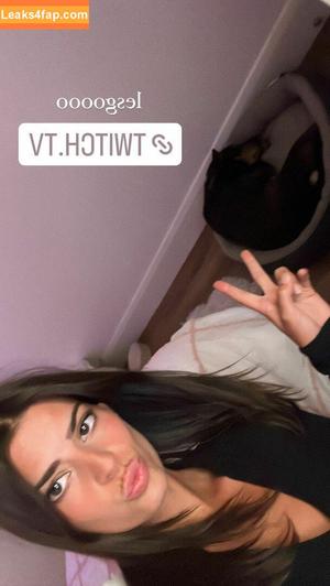 Develique photo #0042