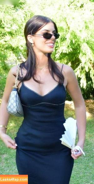 Develique photo #0297