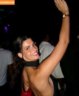 Develique photo #0372