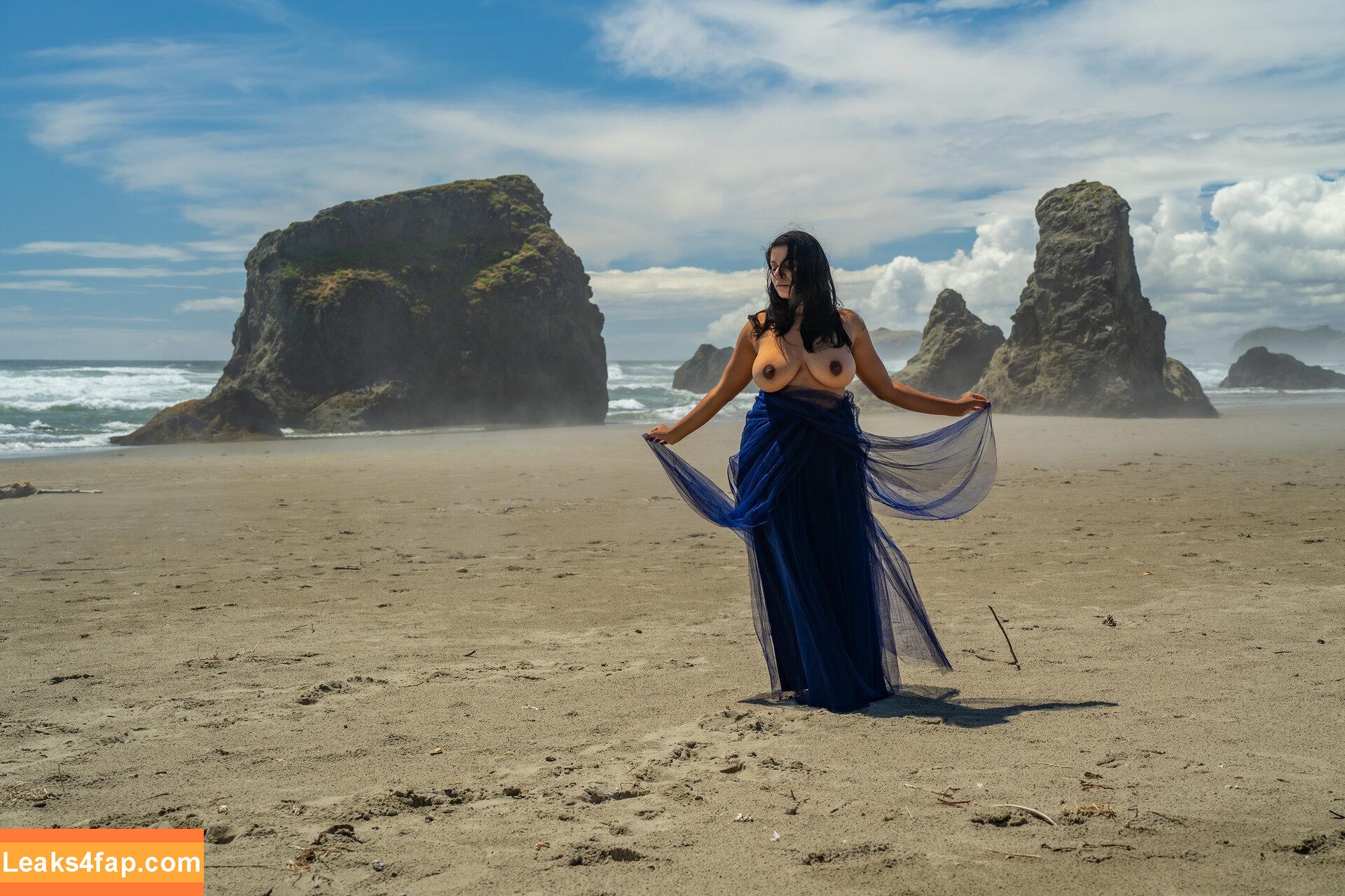 Devi The Model / Dakini / devithemodel / googlymonstor / itsdevi leaked photo photo #0386