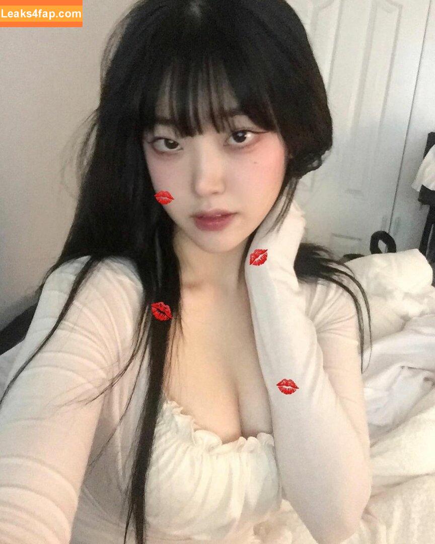 devilbokv / 이유정 leaked photo photo #0010