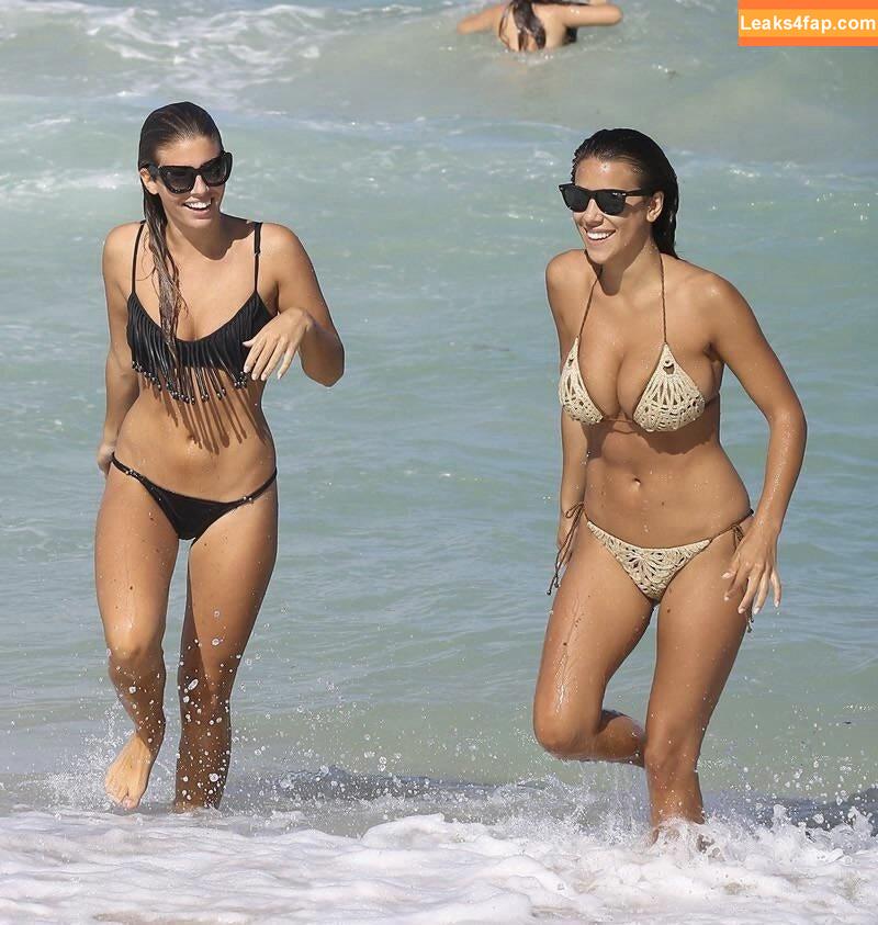 Devin Brugman / Natasha Oakley / devinbrugman / https: слитое фото фото #0226