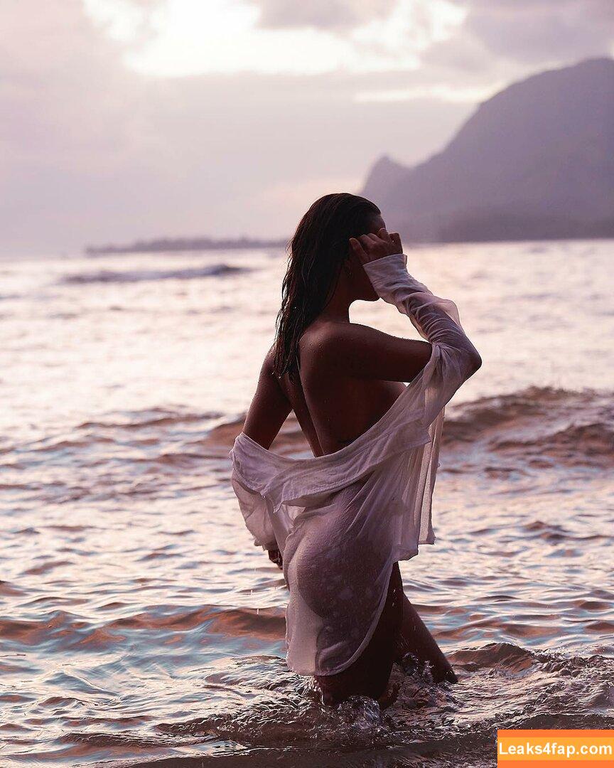 Devin Brugman / Natasha Oakley / devinbrugman / https: leaked photo photo #0470