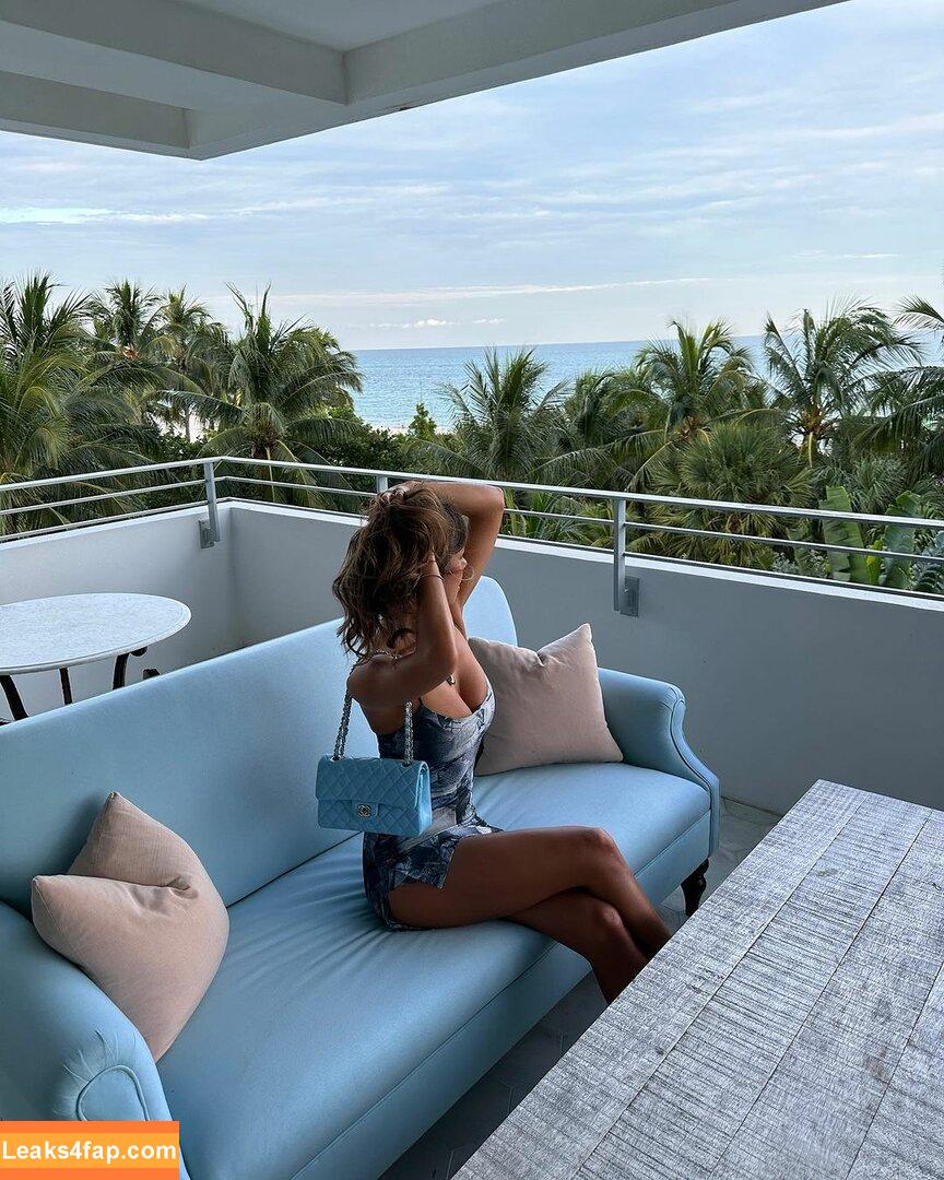 Devin Brugman / Natasha Oakley / devinbrugman leaked photo photo #0626