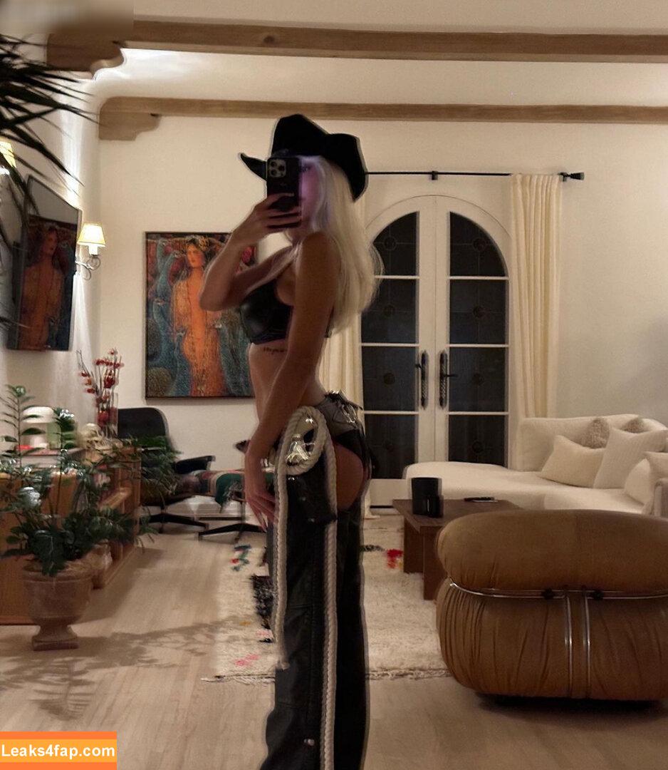 Devin Brugman / Natasha Oakley / devinbrugman leaked photo photo #0908