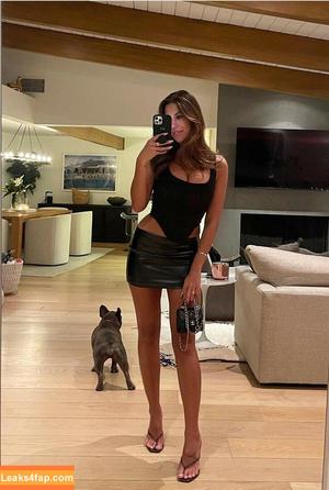 Devin Brugman photo #0023