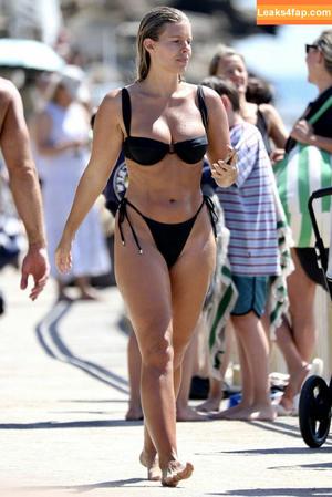 Devin Brugman photo #0145