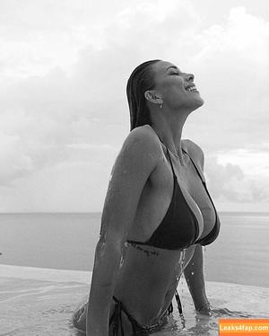 Devin Brugman photo #0262