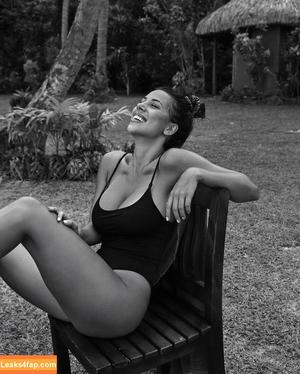 Devin Brugman photo #0629