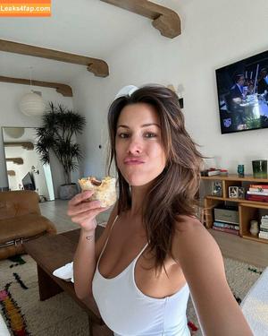 Devin Brugman photo #0731