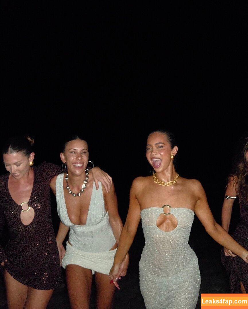 Devin Brugman / Natasha Oakley / devinbrugman leaked photo photo #1304