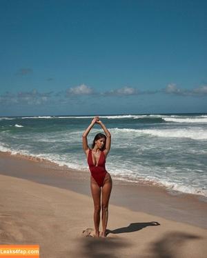 Devin Brugman фото #1223