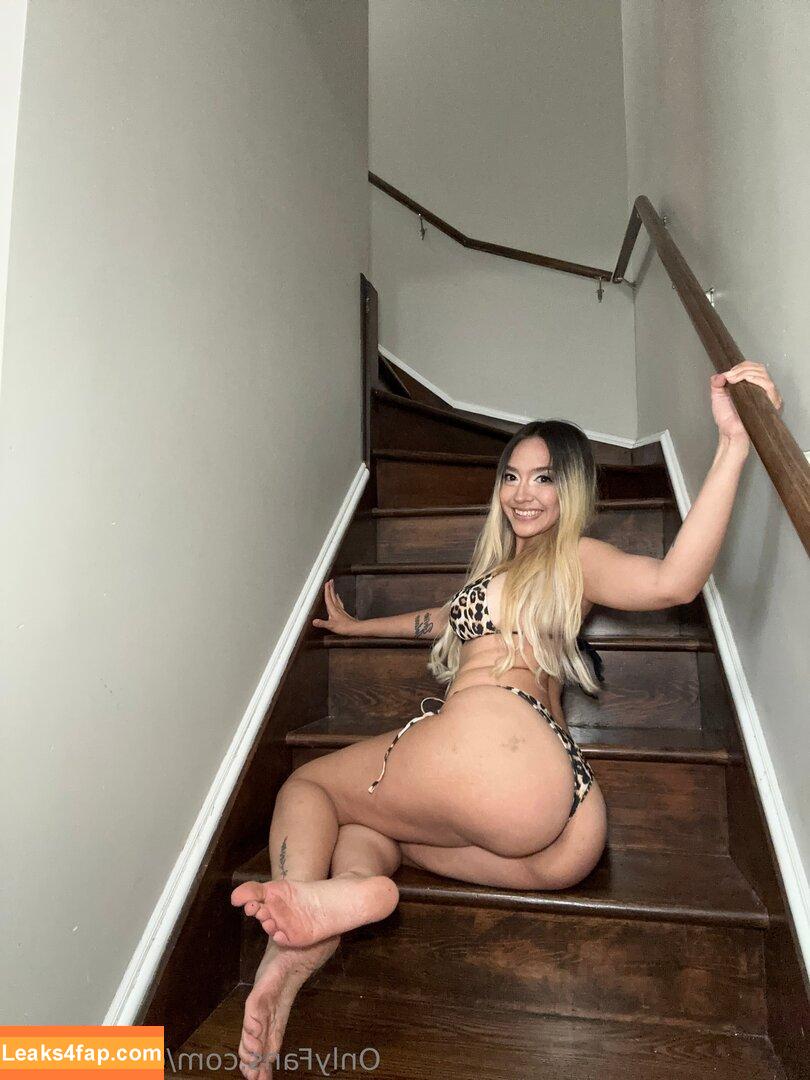 dezzywaifu /  leaked photo photo #0008