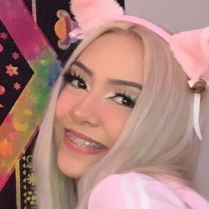 dezzywaifuu photo #0051