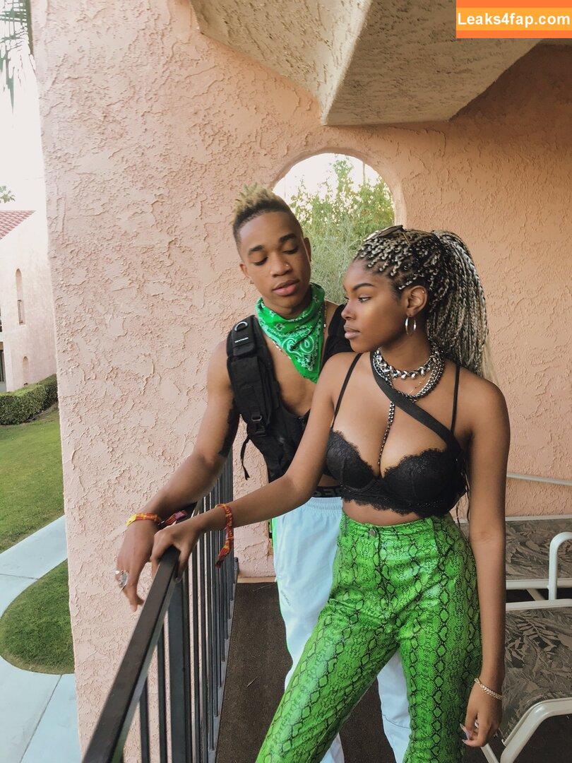 Diamond White / diamondwhiteeeee / officialdiamondwhite leaked photo photo #0018