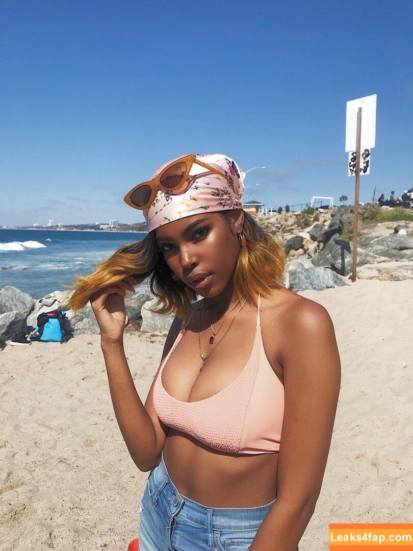 Diamond White / diamondwhiteeeee / officialdiamondwhite leaked photo photo #0025