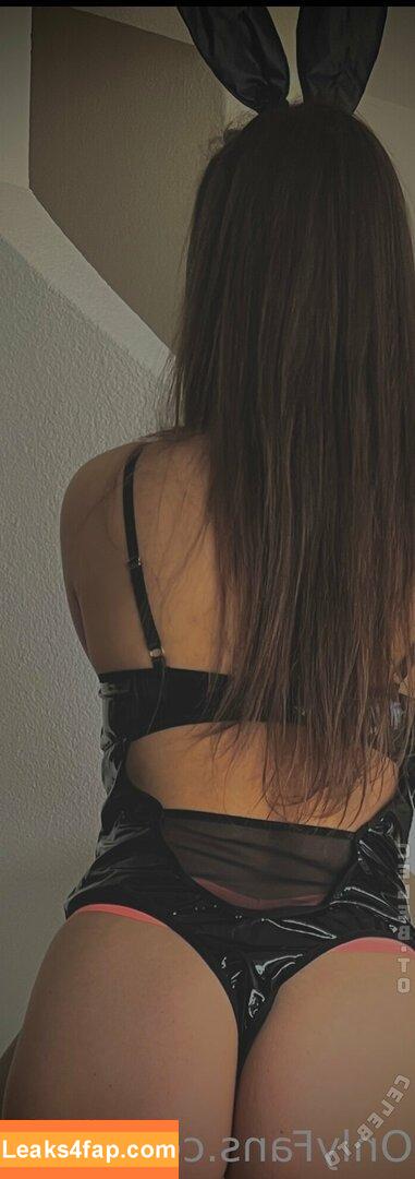 diamondqueen01 / __tamaya__98 / gameoverbaby122 leaked photo photo #0019