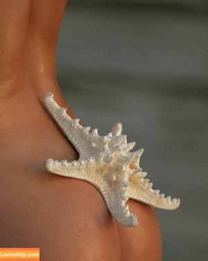 Diana Lapo photo #0188