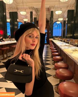 Diana Vickers photo #0275