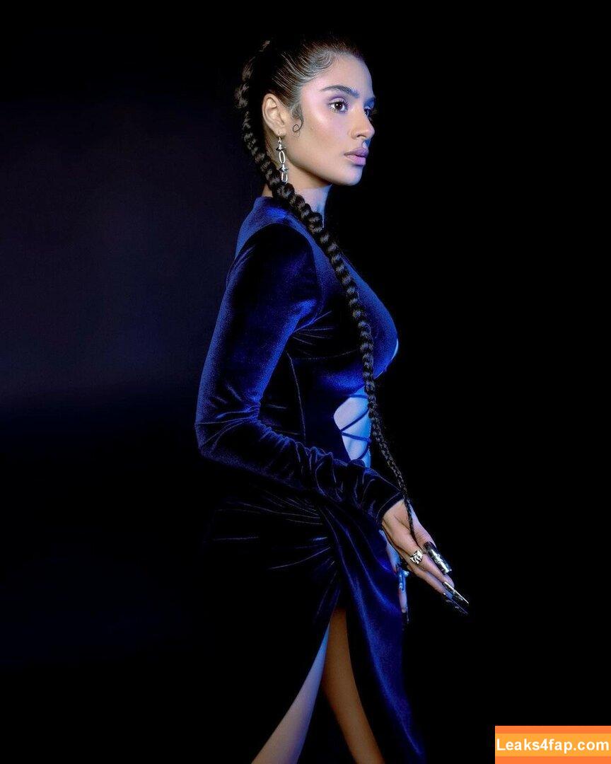 Diane Guerrero / Crazy Jane / Doom Patrol / dianeguerrero__ / dianexguerrero leaked photo photo #0021