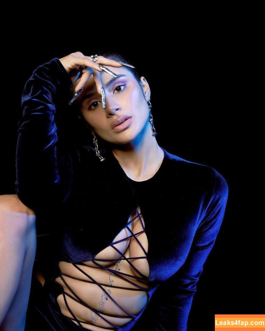 Diane Guerrero / Crazy Jane / Doom Patrol / dianeguerrero__ / dianexguerrero leaked photo photo #0022