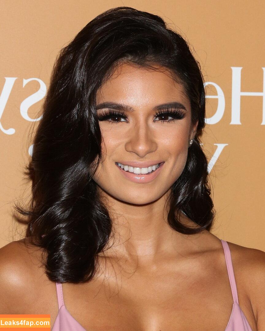 Diane Guerrero / Crazy Jane / Doom Patrol / dianeguerrero__ / dianexguerrero leaked photo photo #0110