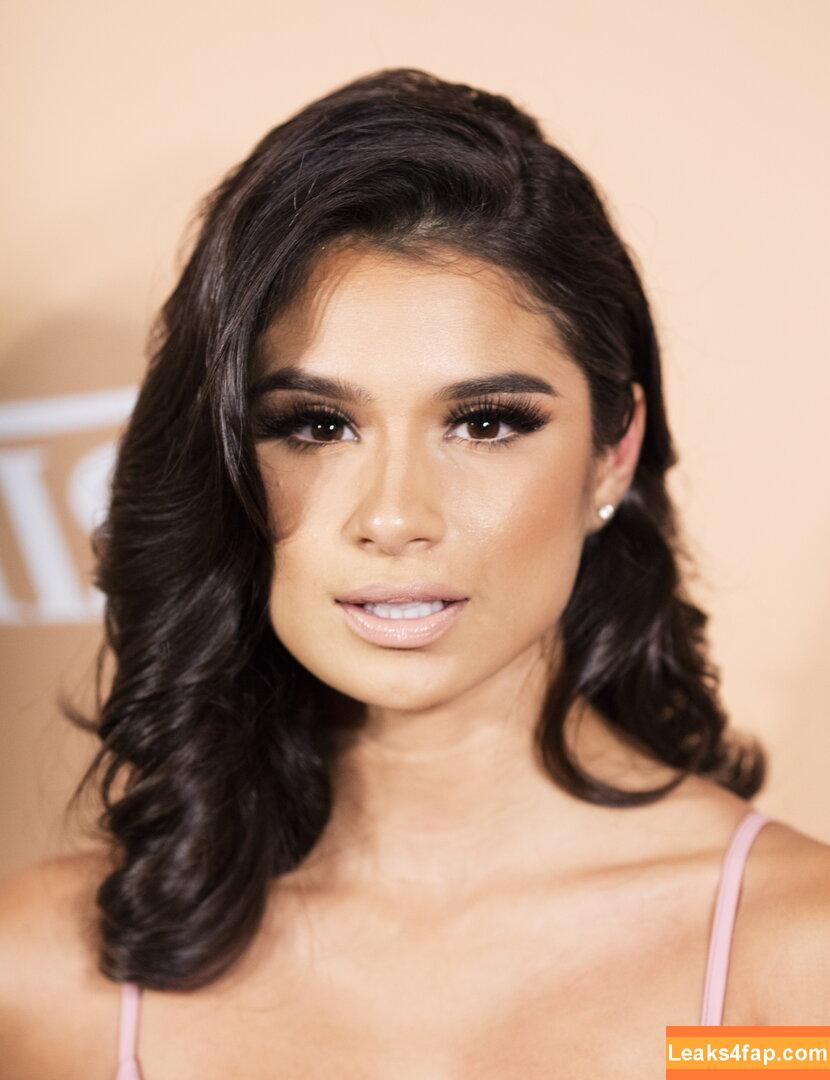 Diane Guerrero / Crazy Jane / Doom Patrol / dianeguerrero__ / dianexguerrero leaked photo photo #0114