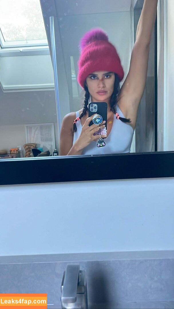 Diane Guerrero / Crazy Jane / Doom Patrol / dianeguerrero__ / dianexguerrero leaked photo photo #0136