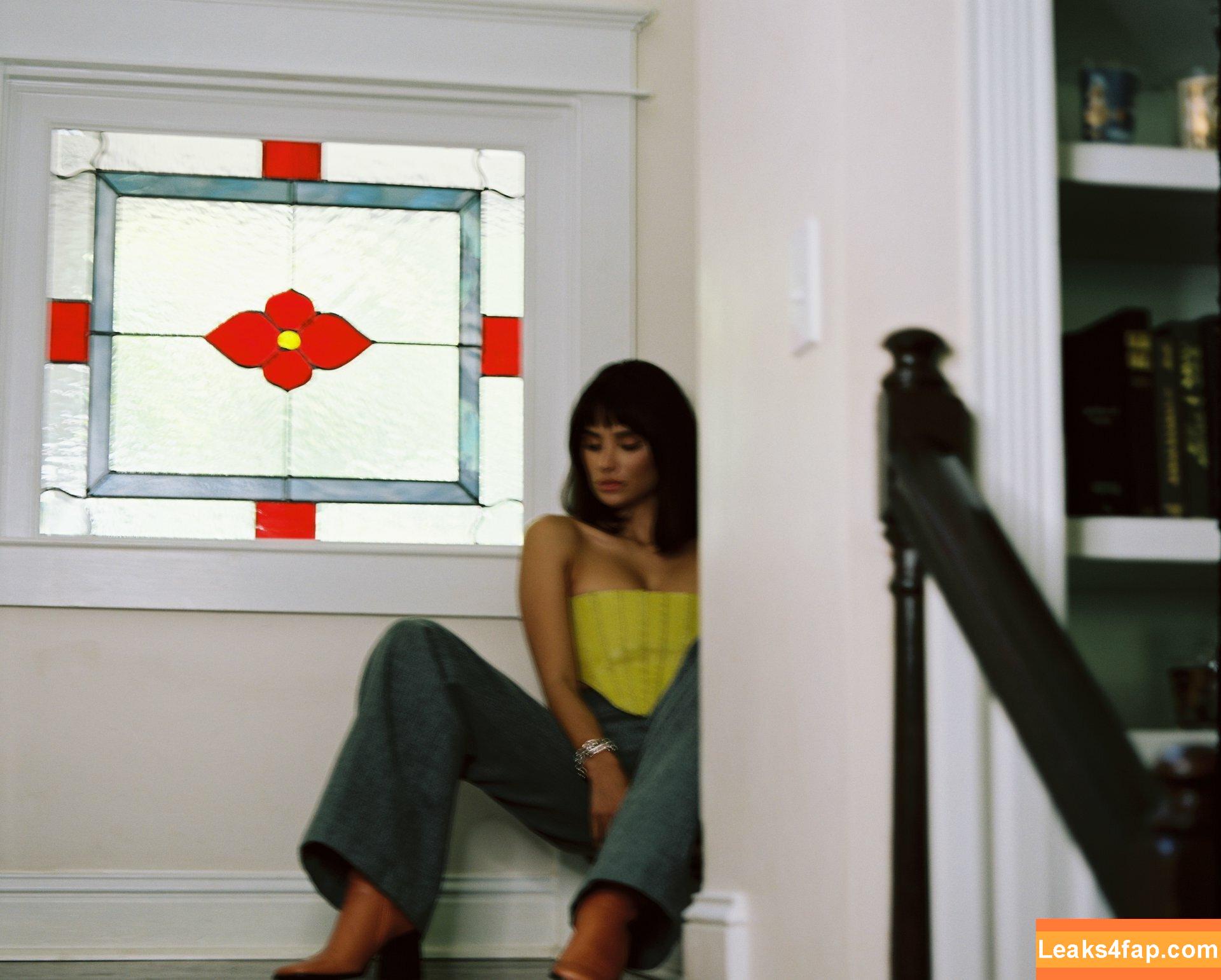 Diane Guerrero / Crazy Jane / Doom Patrol / dianeguerrero__ / dianexguerrero leaked photo photo #0453