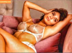 Diane Guerrero photo #0001