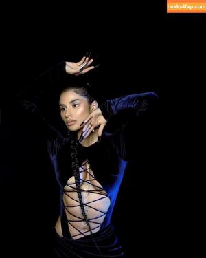 Diane Guerrero photo #0002