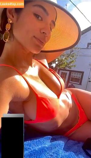 Diane Guerrero photo #0037